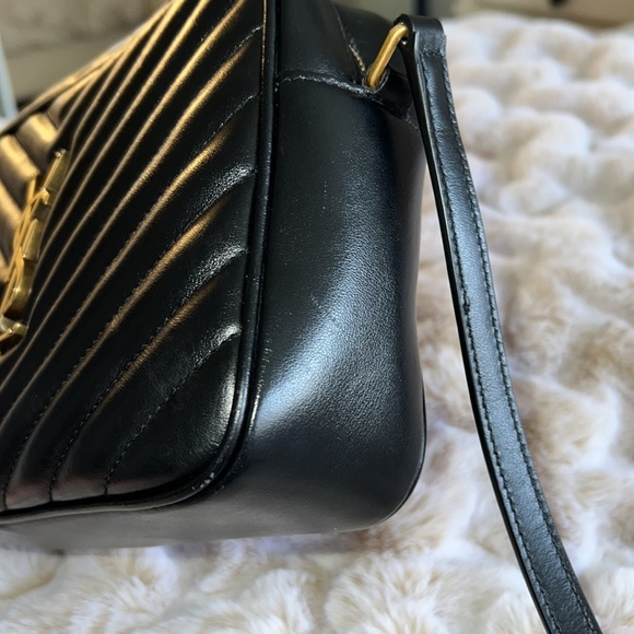 Saint Laurent Camera Bag - Picture 14 of 15